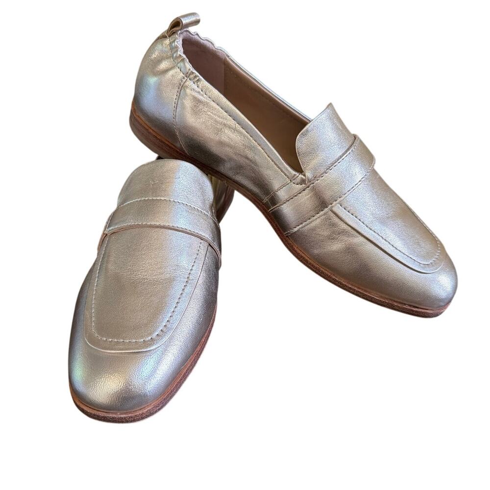 Andre Assous Cedar Featherweights Metallic Loafer Women's Size 7 Leather Flats